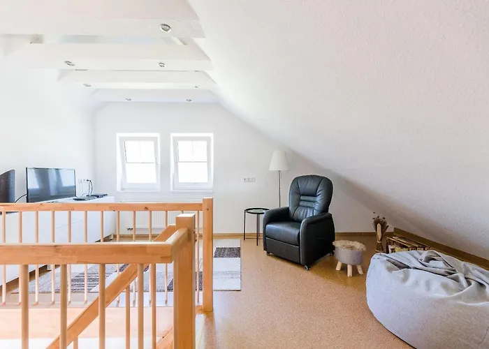 Haus Felsberg Semesterbostad Niedersalwey